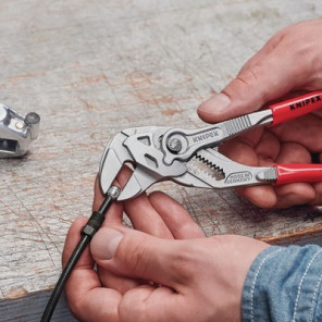 Pince-clé L180mm- KNIPEX - 86 03 180